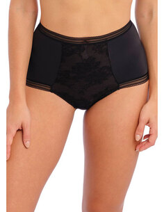 Devant orné d’une dentelle délicate et plate Bande ventrale doublée pour un effet gainant et lisse Large élastique plat à la cei