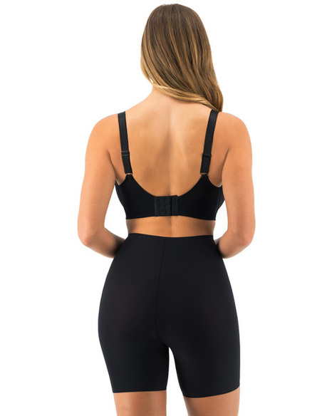 Même tissu doux que le slip Smoothease FL2328 pour une sensation seconde peau. Ceinture et bordure de jambe thermocollées Jambe 